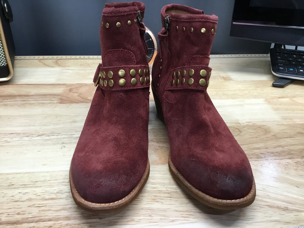 Sofft Allene II Womens 6.5 Red Suede Studs Ankle Strap Round Toe Classic Booties